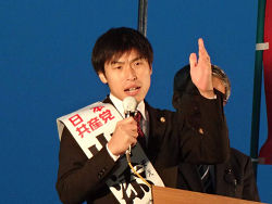 11月8日（日）日本共産党街頭演説　山添拓弁護士